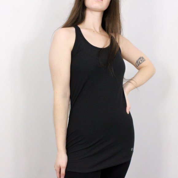 *GapFit Razor Back Tank - Picture 2 of 8